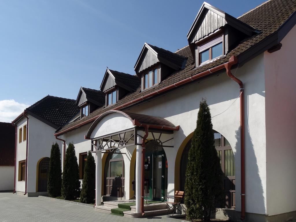 Prince Hotel Miercurea Ciuc Exteriér fotografie